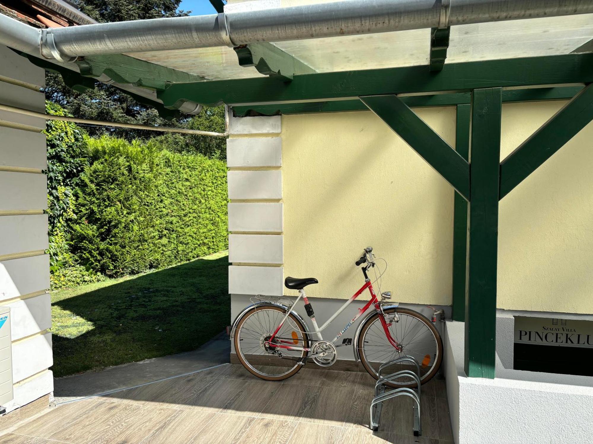 Szalay Villa Veszprem Ngoại thất bức ảnh