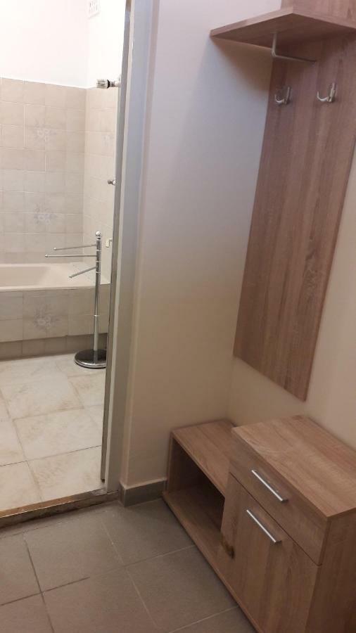 Szalay Villa Veszprem Ngoại thất bức ảnh